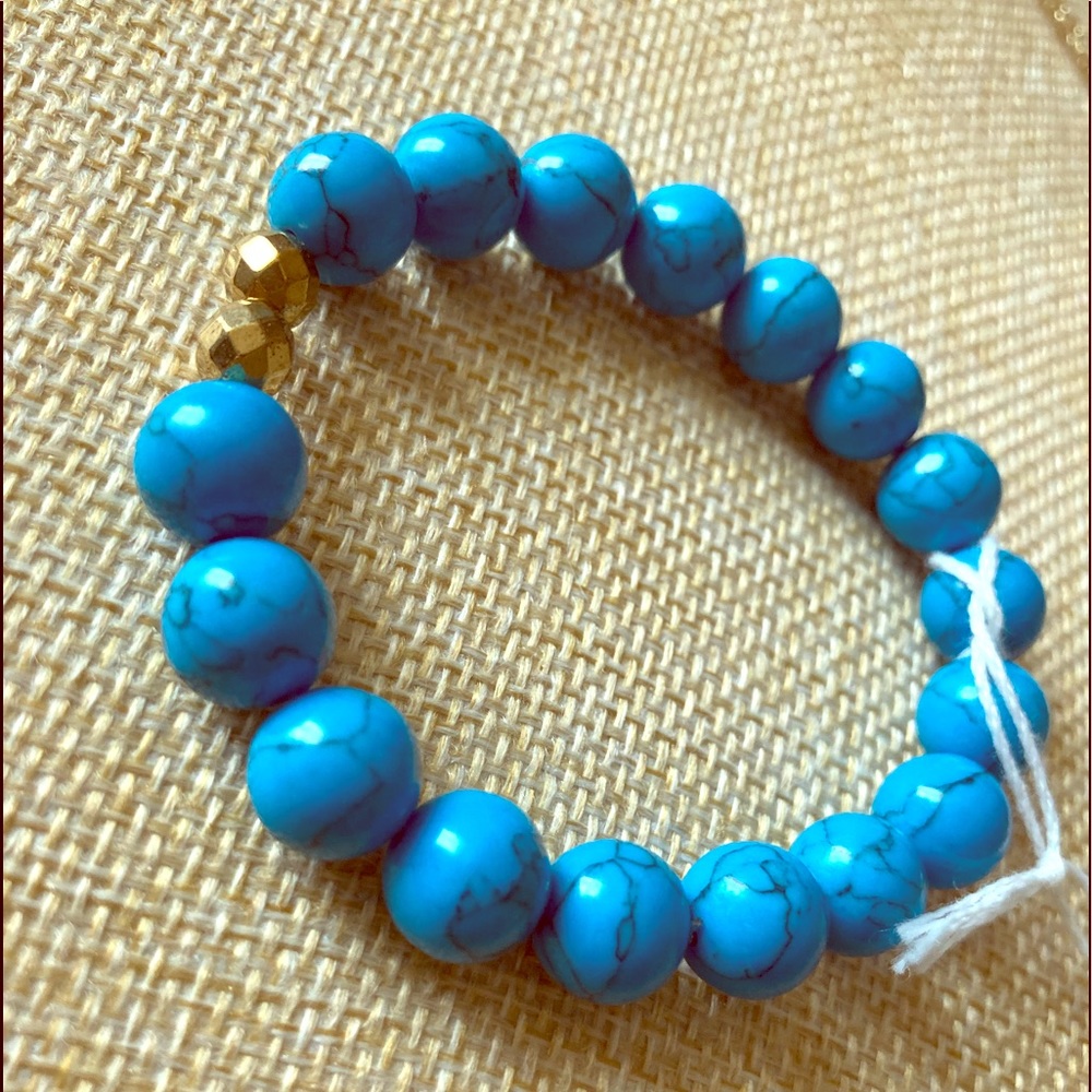 Stretchy bracelet